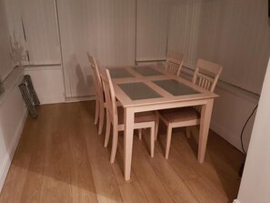 House, 3 Bedrooms, Smoking, Patio | Dining