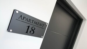 Exterior - Sixty Aparthotel 1bed, Central Cardiff + Parking (Cardiff)