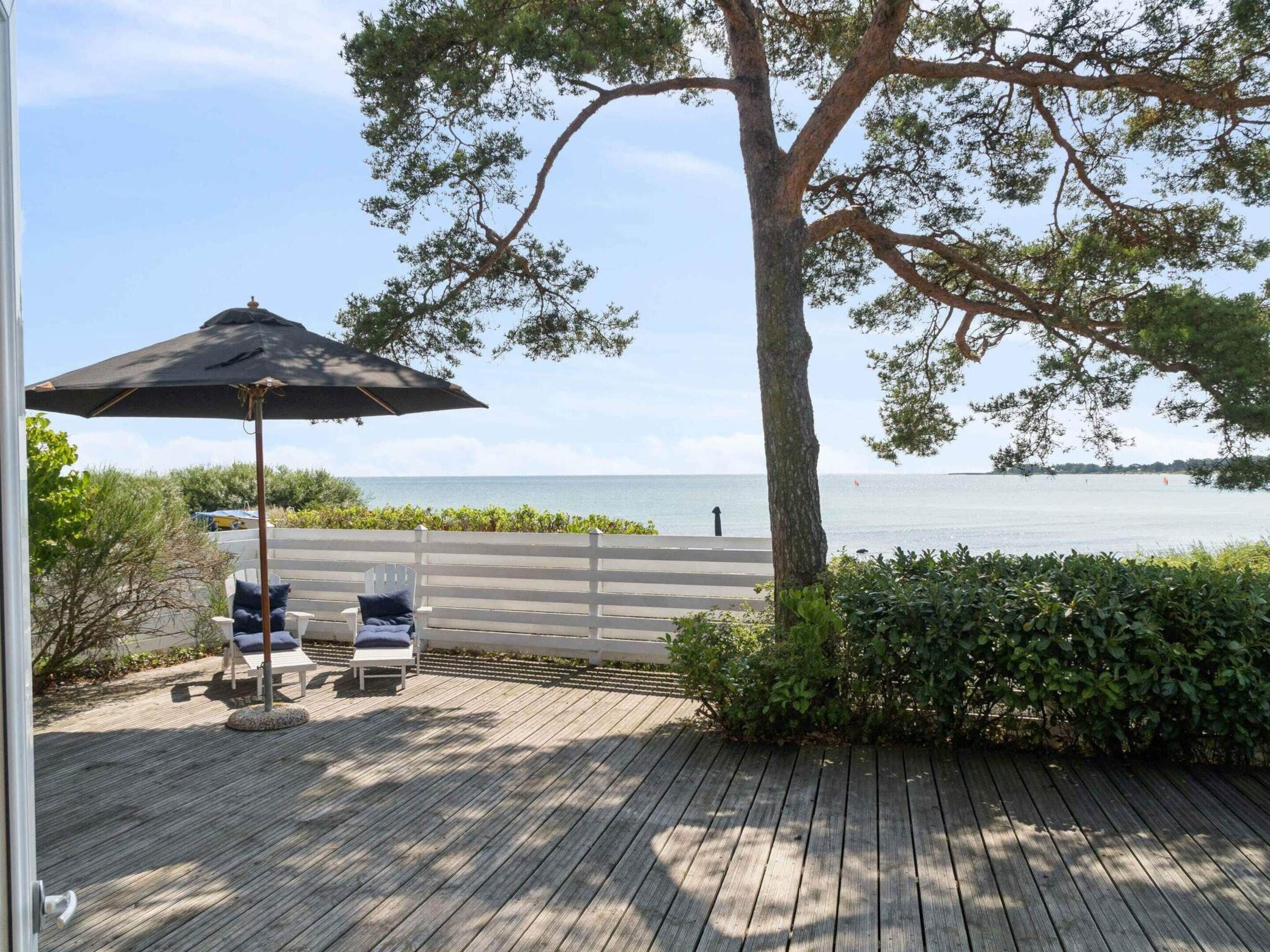 House | Terrace/patio