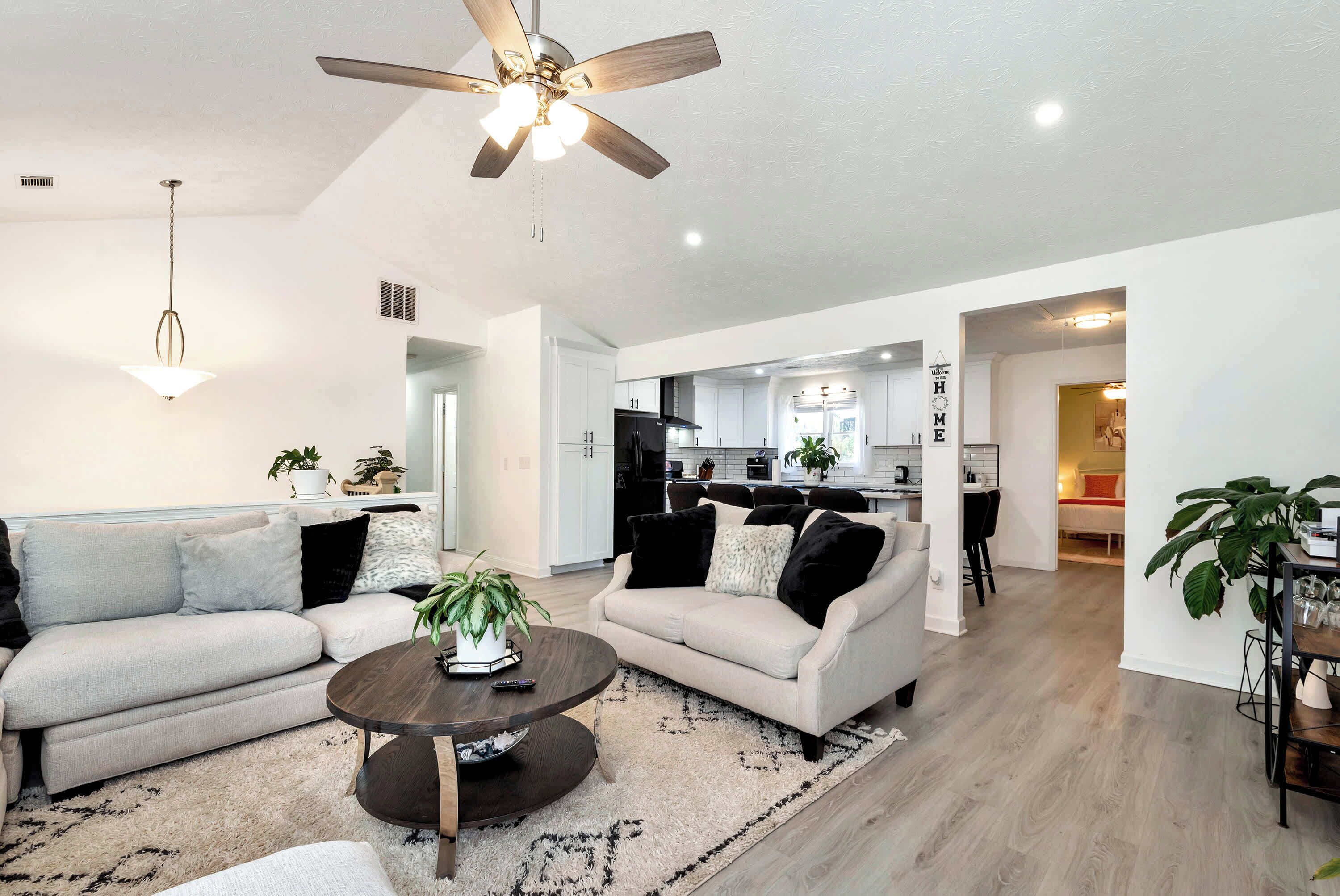 TV, fireplace, offices