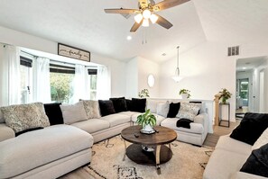 TV, fireplace, offices