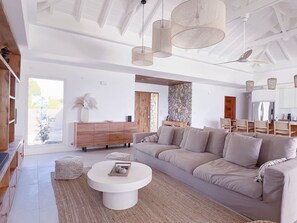 Fernseher, DVD-Player