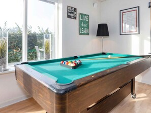 House | Game room - 5 Star Holiday Home in Fur (Fur)