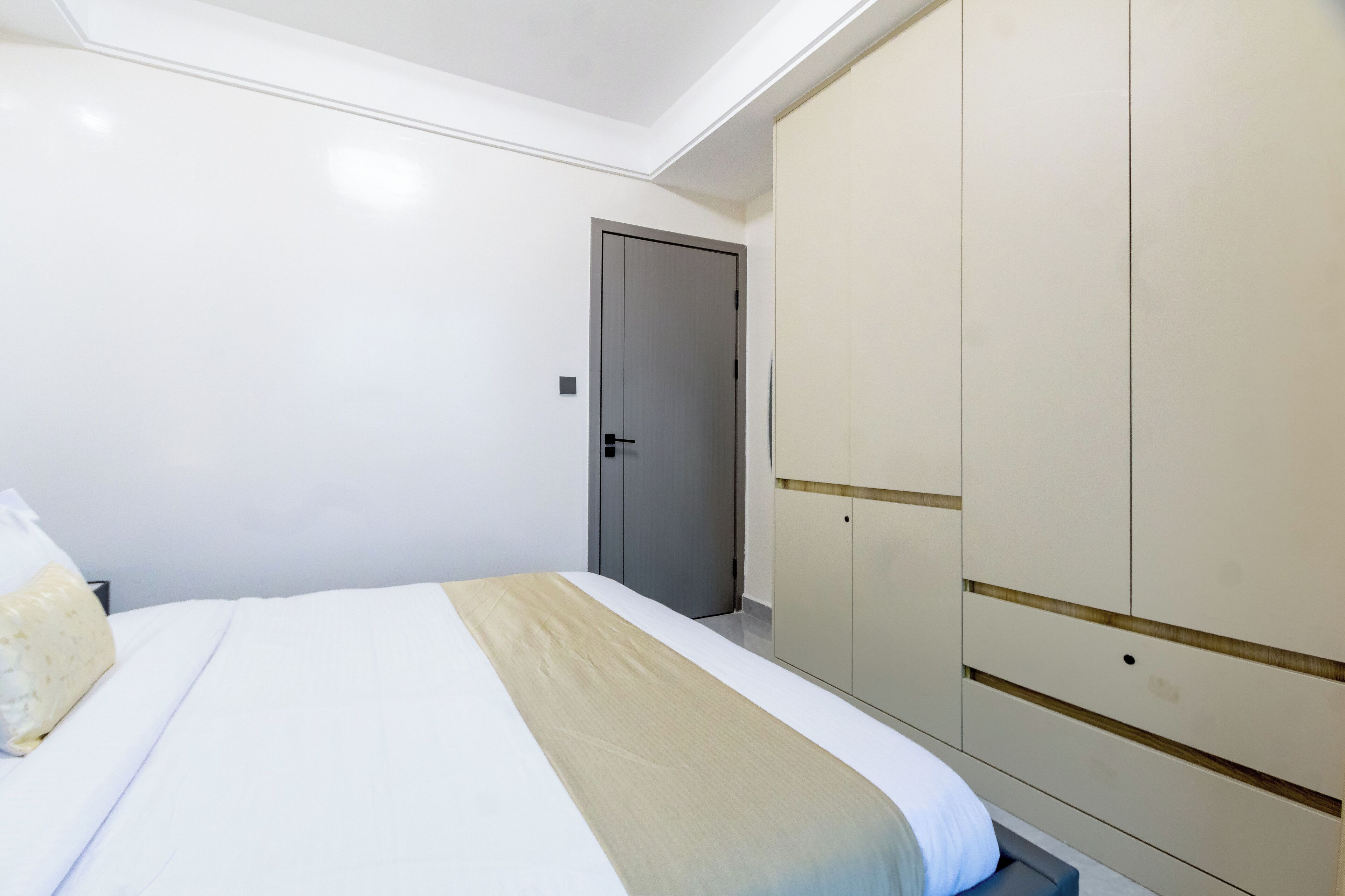 1 chambre, fer et planche à repasser, Wi-Fi gratuit, draps fournis