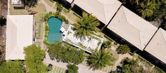 2 Bedroom Apt 800 m From the Beach Tdc0109