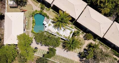 2 Bedroom Apt 800 m From the Beach Tdc0109