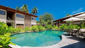 Basic Apartment | Pool | Outdoor pool