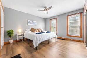 3 bedrooms, iron/ironing board, WiFi