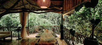 Treehouse de Valentine Mountain Resort