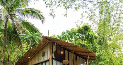Treehouse de Valentine Mountain Resort