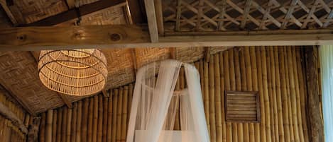 Luxury Villa, Private Pool, River View | Free WiFi