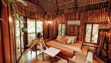 Rumah Pohon Mewah, kolam renang pribadi, pemandangan sungai | Area keluarga