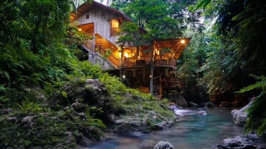 Treehouse de Valentine Mountain Resort