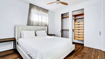 4 bedrooms, iron/ironing board, travel cot, WiFi