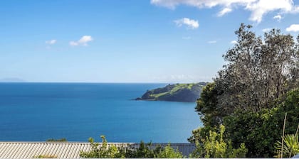 Sunrise Loft – Sea Views & Serenity Above It All