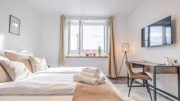 1 habitación, wifi y ropa de cama