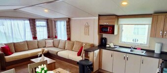 Caravan by the sea with direct access to the beach.  Pet friendly!