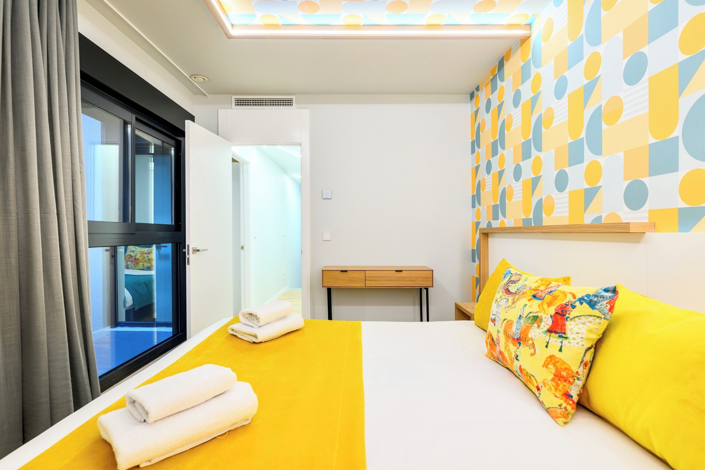 Duplex, Patio, Courtyard View