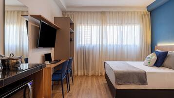 Estudio superior, vistas a la ciudad | Vistas desde la habitación