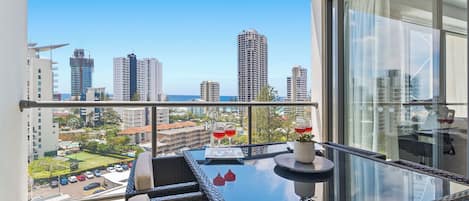 تناول الطعام