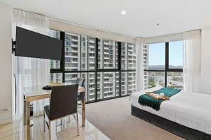 Iron/ironing board, travel cot, WiFi, bed sheets