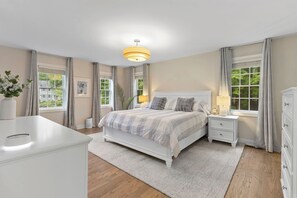 مكواة/لوح كي وواي فاي وملاءات أسرّة