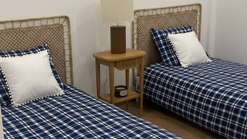 2 bedrooms, bed sheets