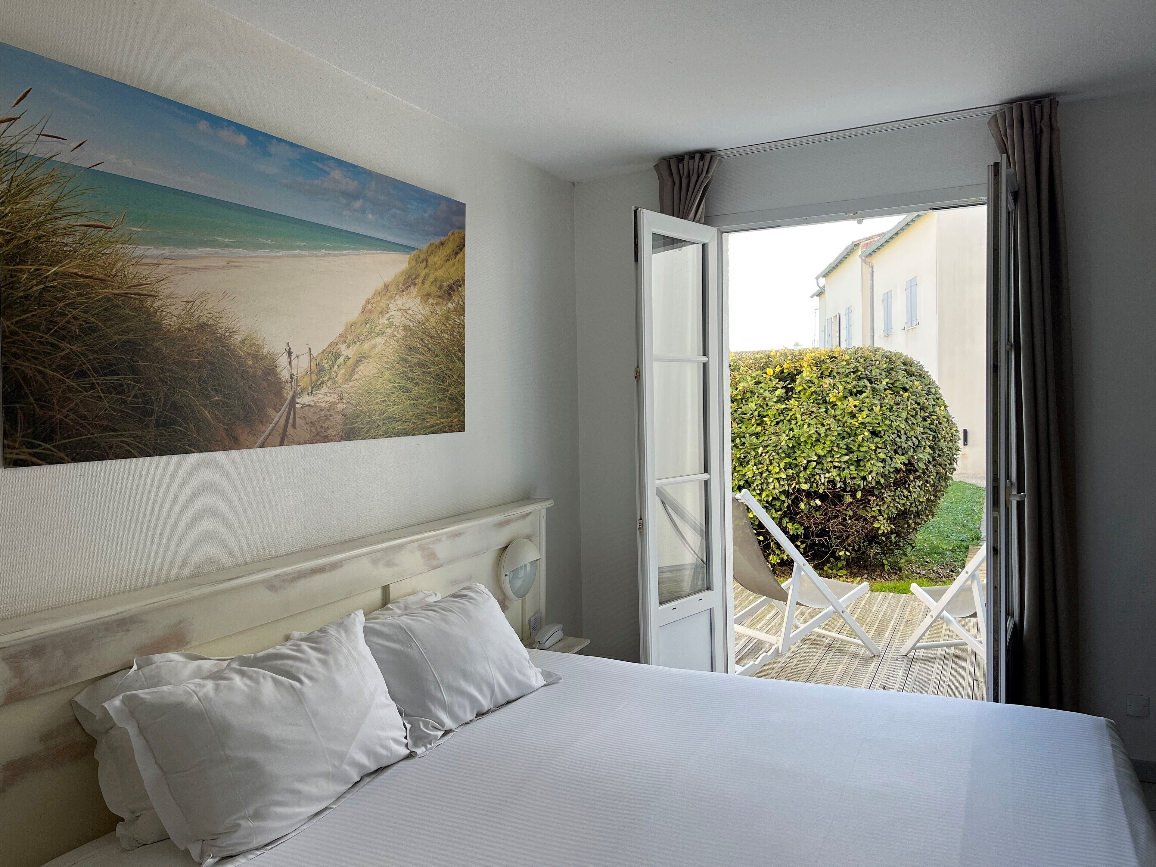 Superior Double Room, Garden View | Free WiFi