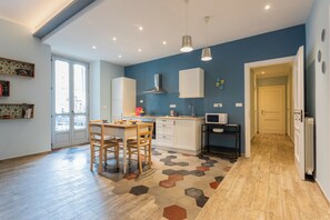 Departamento, 2 habitaciones | Cocina privada
