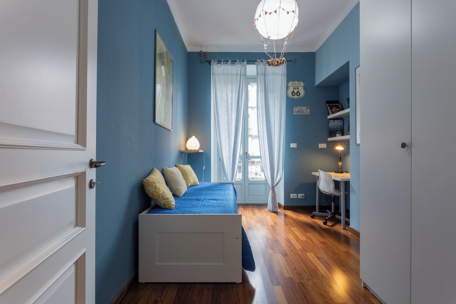 مكواة/لوح كي وأسرّة أطفال/رضّع وواي فاي مجانًا وملاءات أسرّة