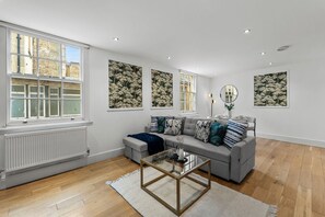 TV - Beautiful flat in Bath - Flat D (Bath)