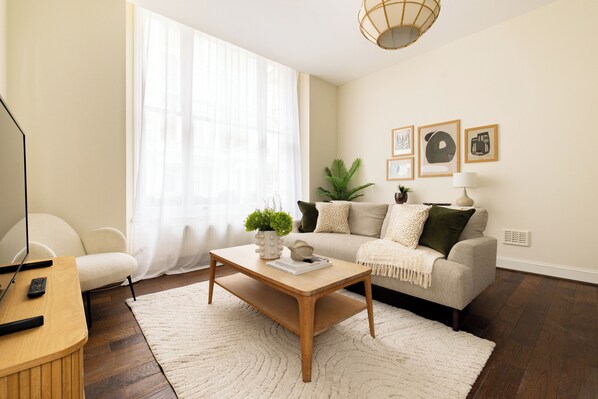 Departamento, balcón | Área de sala de estar