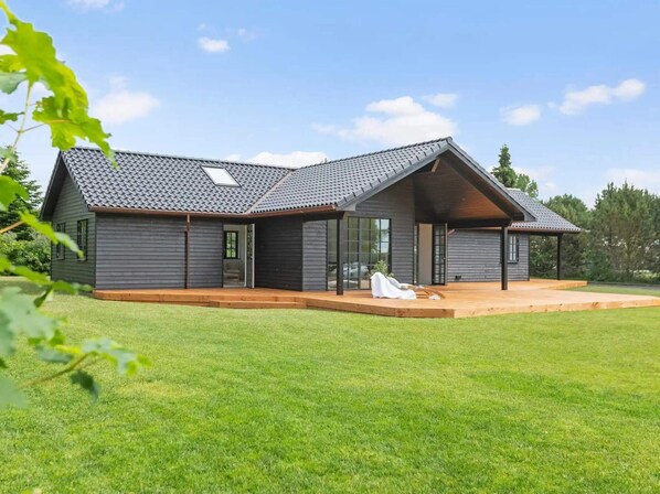 House | Exterior