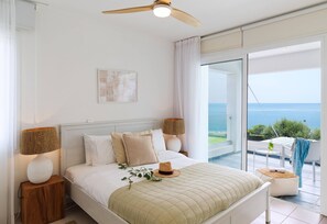 5 chambres, coffres-forts dans les chambres, fer et planche à repasser