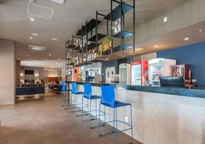 Bar (en la propiedad)