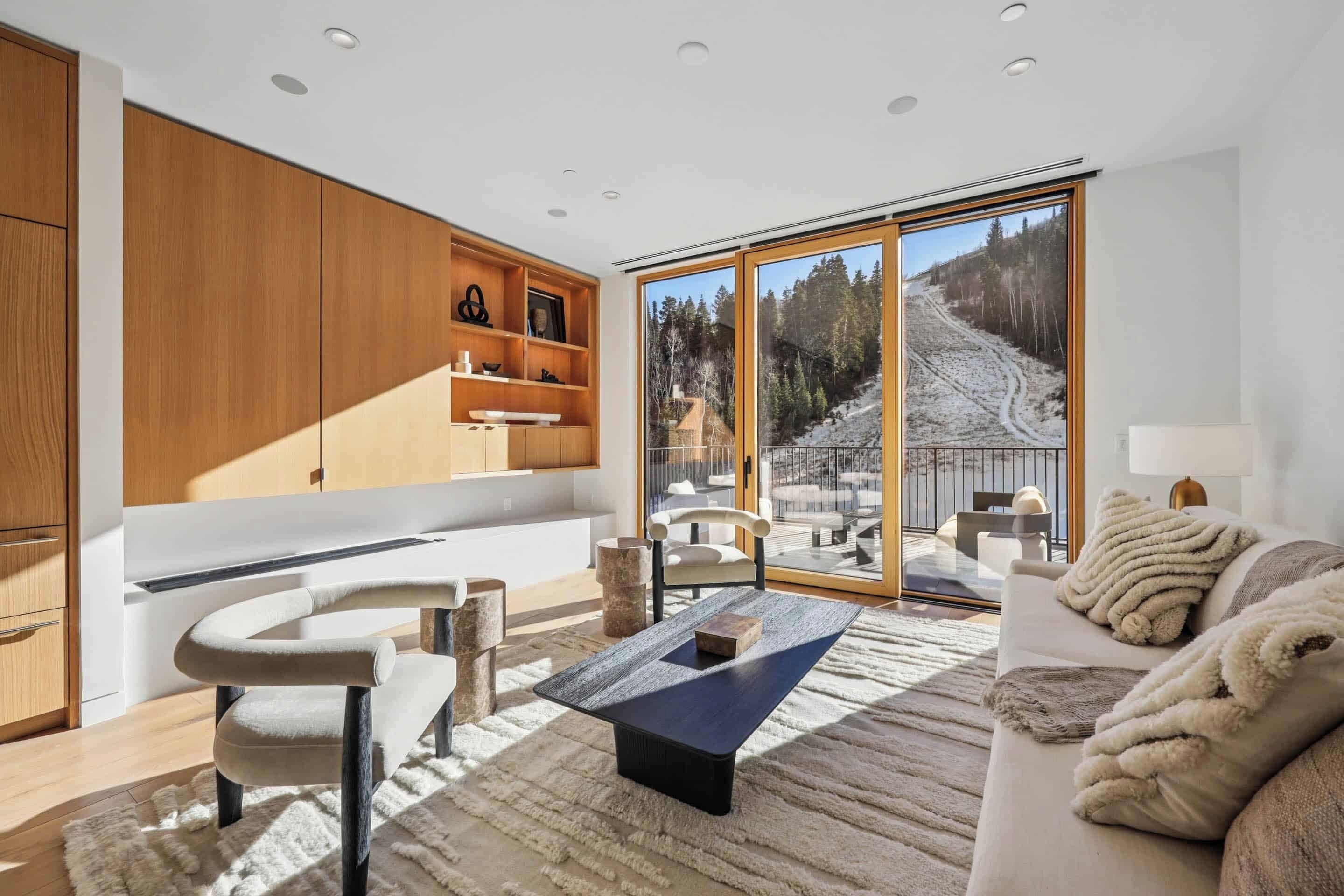 TV connectée, cheminée