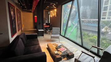Exclusive Apartment | Living area