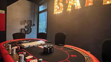 Exclusive Apartment | Free WiFi