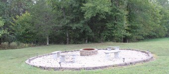 Rustic Elegance: 1800s Farmhouse on 200 Acres w/ All the Comforts of Home