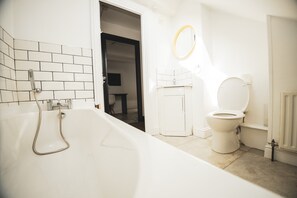 Shower - Comfy 5 Bed in heart of Stranmillis (Belfast)