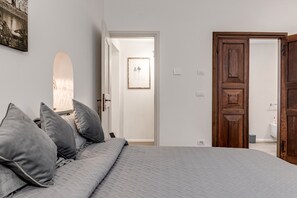 熨斗/熨衣板、WiFi、床单