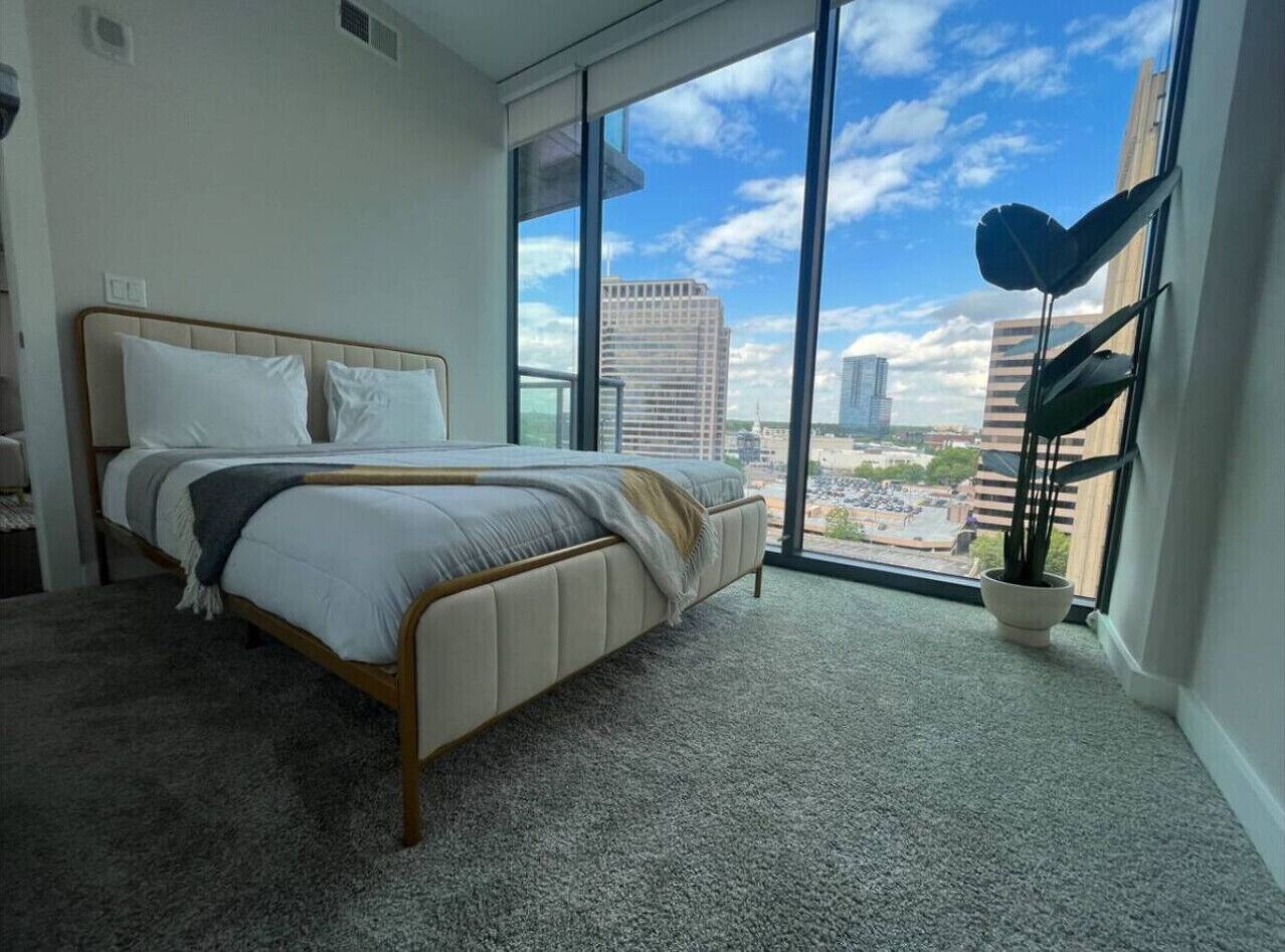 2 Schlafzimmer, Schreibtisch, Bügeleisen/Bügelbrett, kostenloses WLAN