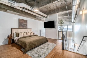 2 soverom, strykejern/-brett, wi-fi (inkludert) og sengetøy