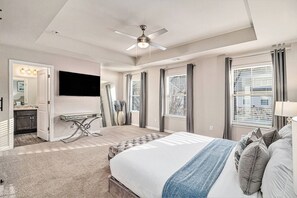 3 bedrooms, desk, iron/ironing board, free WiFi