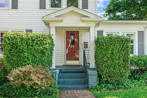 تفاصيل الفندق من الخارج