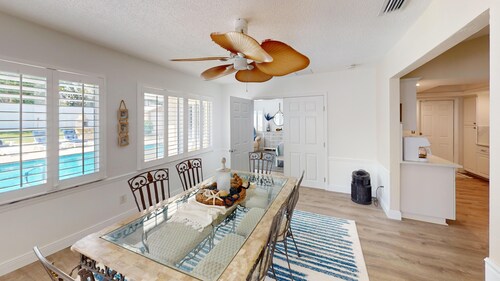 3-bed 3-bath house, w/pool in New Smyrna Beach. 3 min. walk to no drive beach