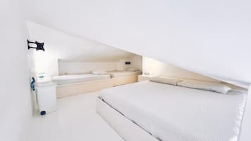 Apartment, Smoking | 2 bedrooms