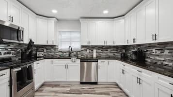 Microwave, oven, stovetop, dishwasher