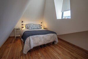 Design Apartment, 2 Bedrooms, Partial Sea View | Iron/ironing board, free WiFi