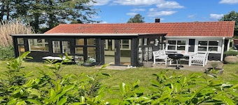 5 Star Holiday Home in Stege